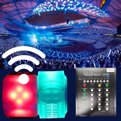 Φόρα LED λαμπερό βραχιόλια 2g Ραδιοελέγχου LED βραχιόλια τηλεχειριζόμενα για το πάρτι